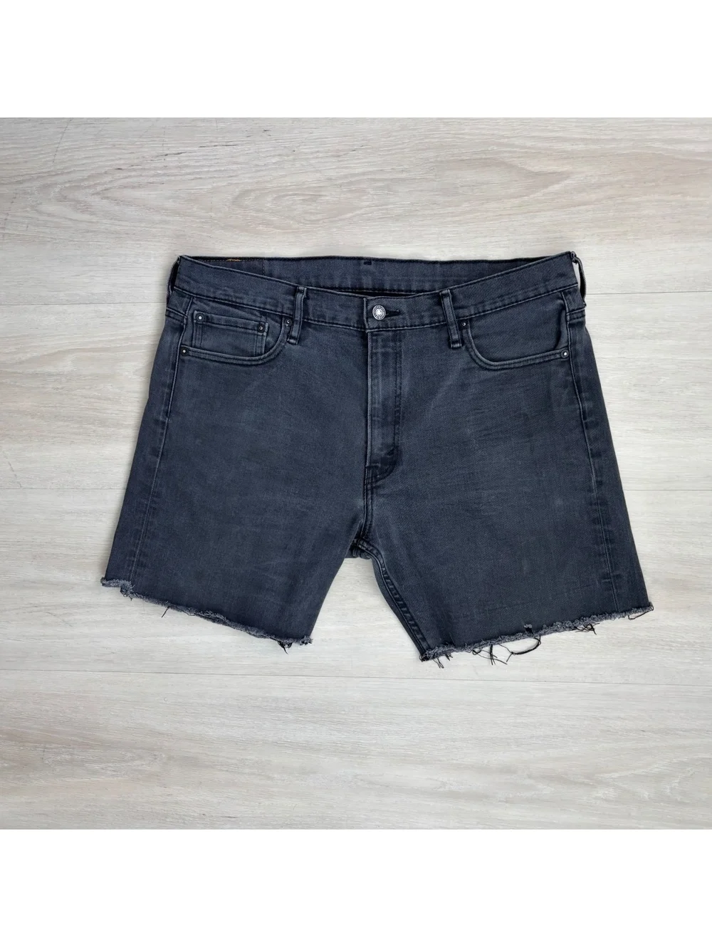 Levi's 569 Men's W36 Black Denim Cut Off Jorts Shorts Raw Hem Loose Fit